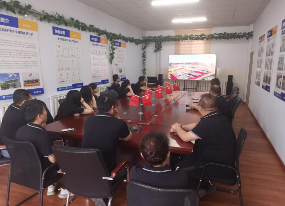 致敬勝利，共燃家國情懷——科好特科技組織員工觀看抗戰(zhàn)勝利 80 周年閱兵式